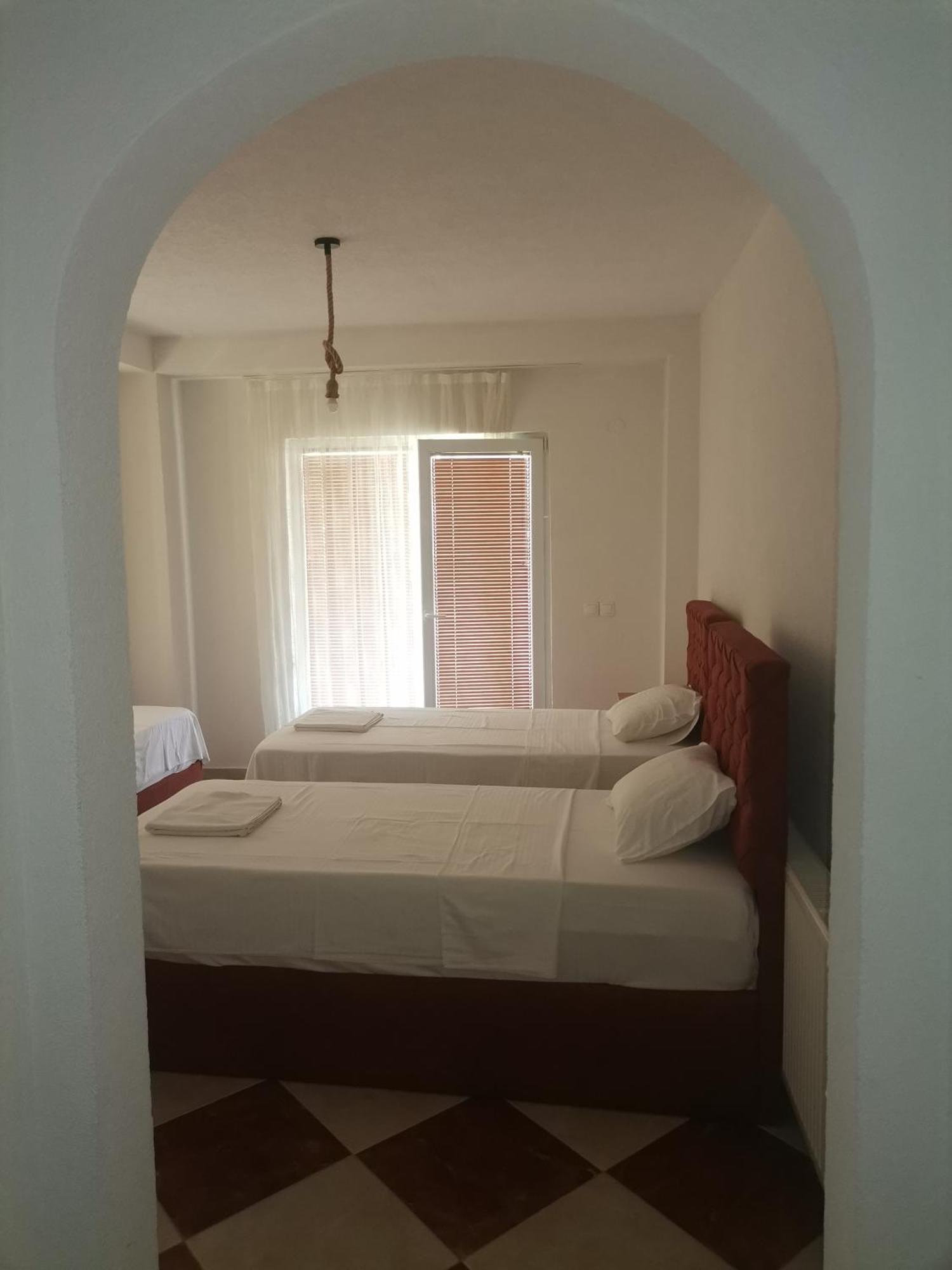 Egnatia En Appartement