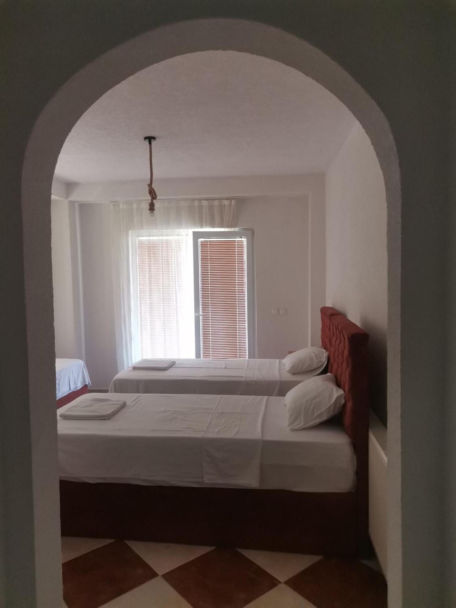 Egnatia En Appartement *